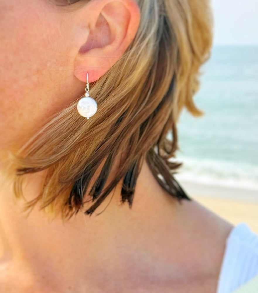 Newport Earrings SS at beach